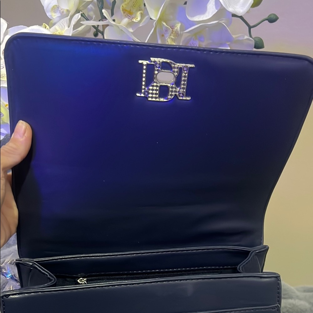 Badgley Mischka Denim and Pearls Crossbody Bag - Picture 5 of 6